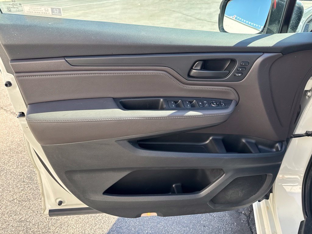 Used 2018 Honda Odyssey Touring image 31