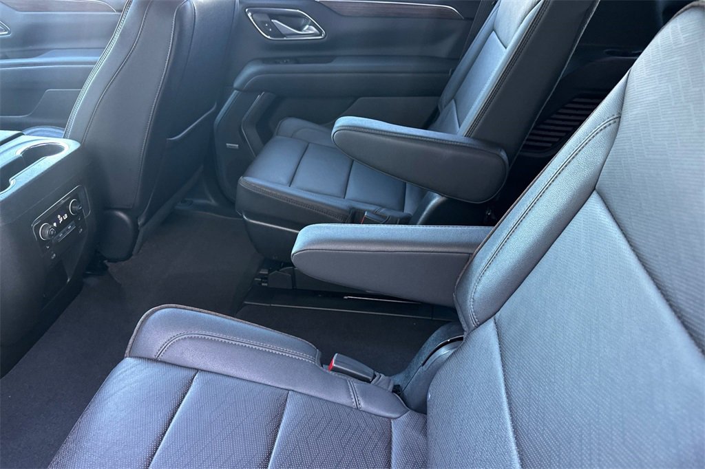 Used 2022 Chevrolet Tahoe High Country image 5