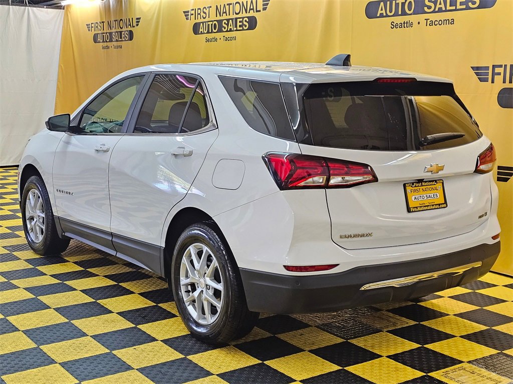 Used 2023 Chevrolet Equinox LT w/ Driver Convenience Package image 5