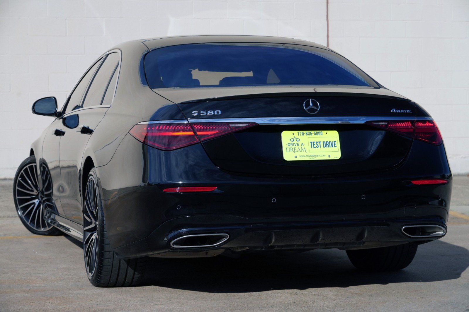 Used 2021 Mercedes-Benz S 580 4MATIC Sedan w/ AMG Line image 6