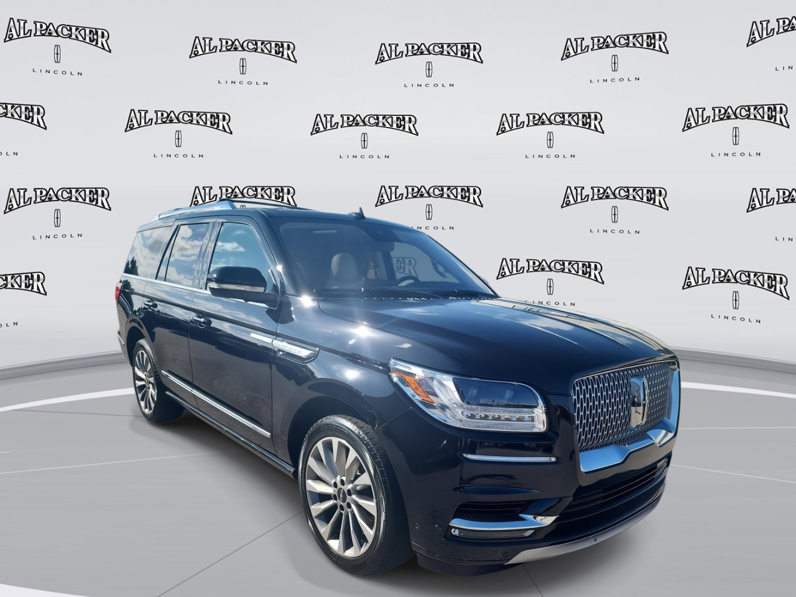 Used 2020 Lincoln Navigator Reserve w/ Luxury Package image 7