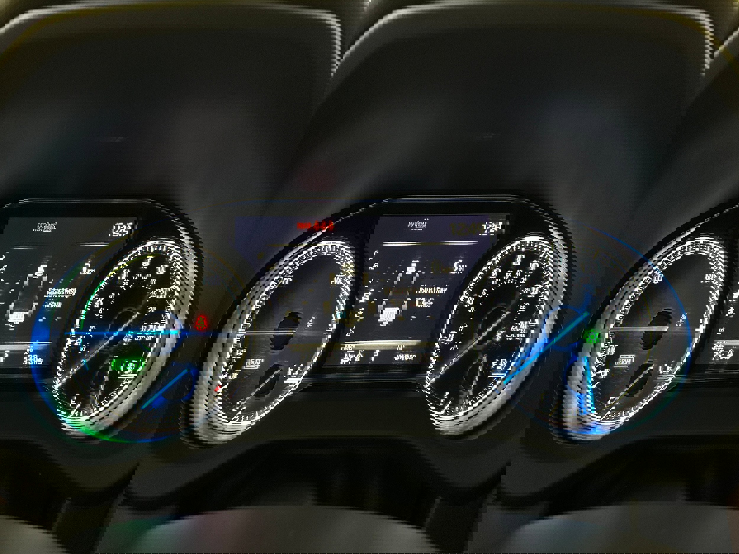 Used 2021 Toyota Venza Limited image 7