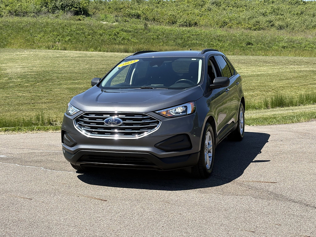 Used 2022 Ford Edge SE