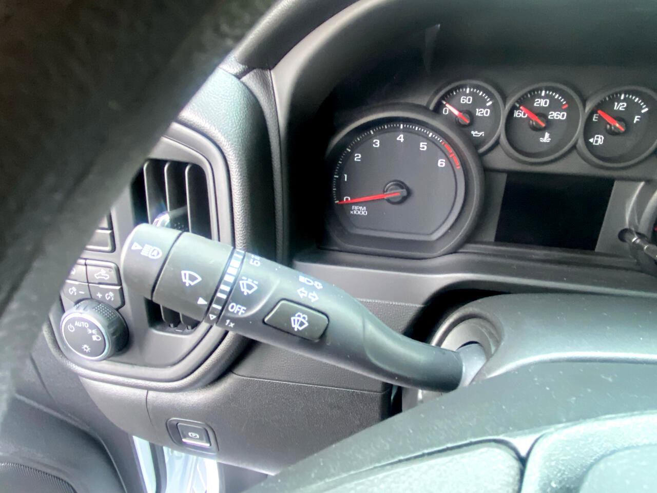 Used 2025 Chevrolet Silverado 2500 W/T w/ WT/CX Safety Package image 22