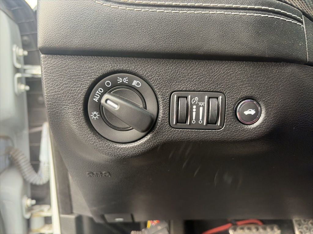 Used 2021 Dodge Charger SRT Hellcat w/ Carbon/Suede Interior Package image 15