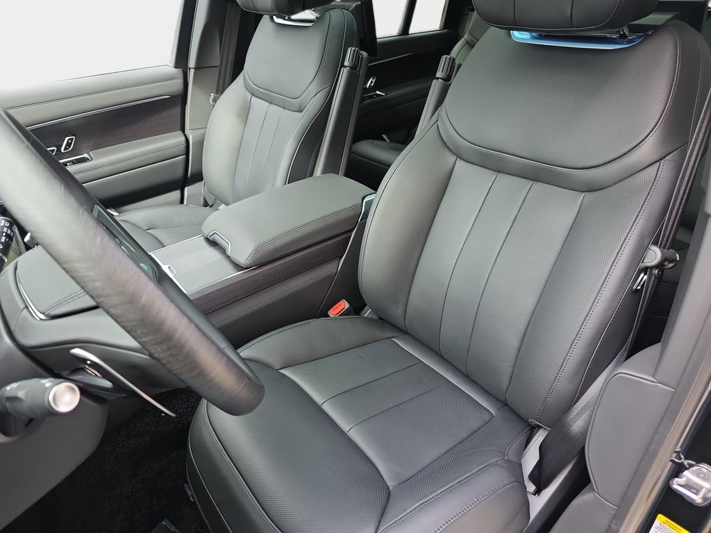 New 2026 Land Rover Range Rover Long Wheelbase Autobiography AWD/4WD image 15