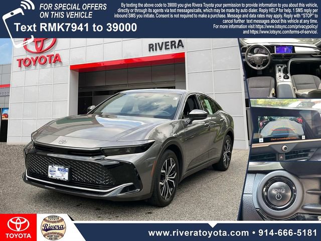 Used 2023 Toyota Crown AWD/4WD image 1