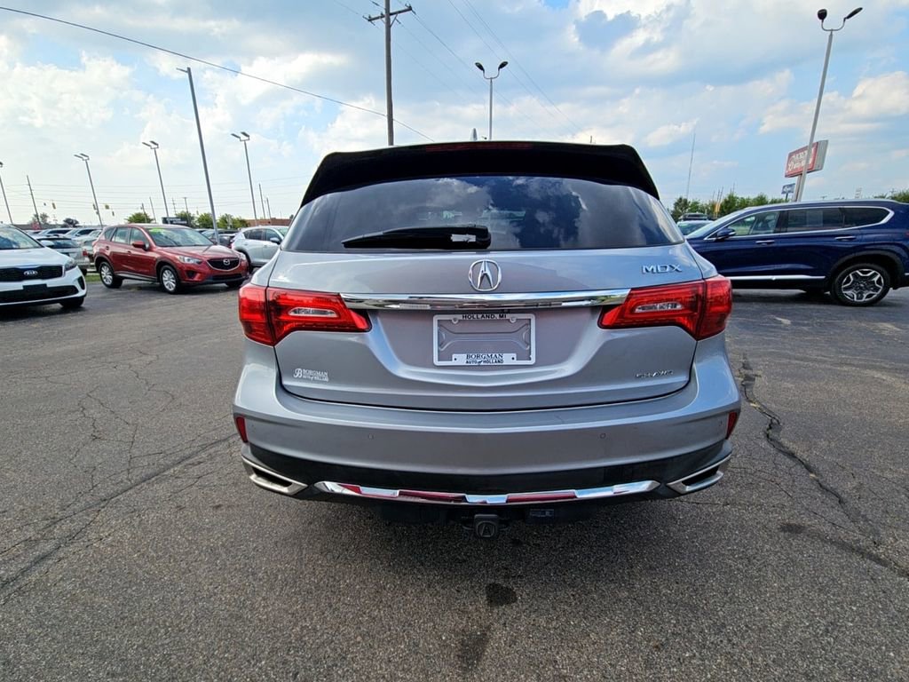Used 2020 Acura MDX SH-AWD image 3