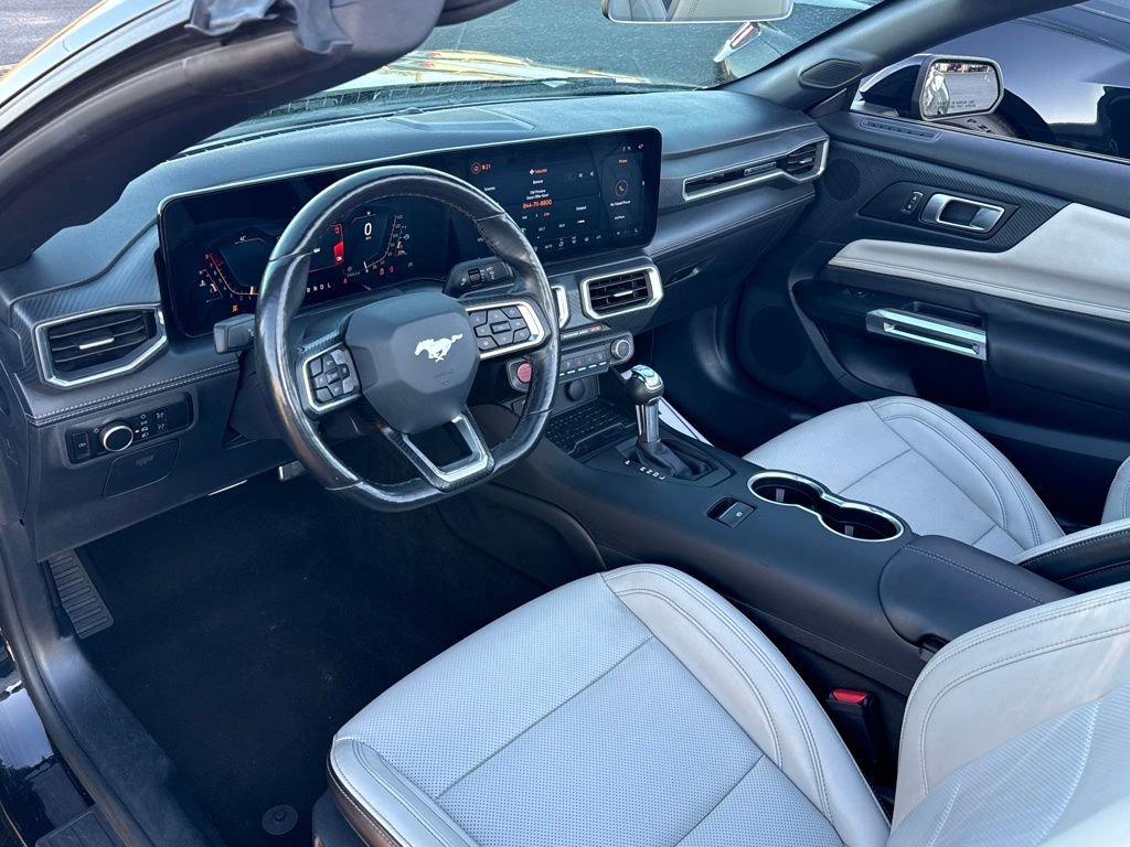 Used 2024 Ford Mustang Premium image 14