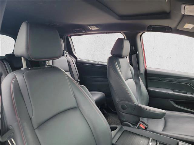 Used 2023 Honda Odyssey Sport image 12