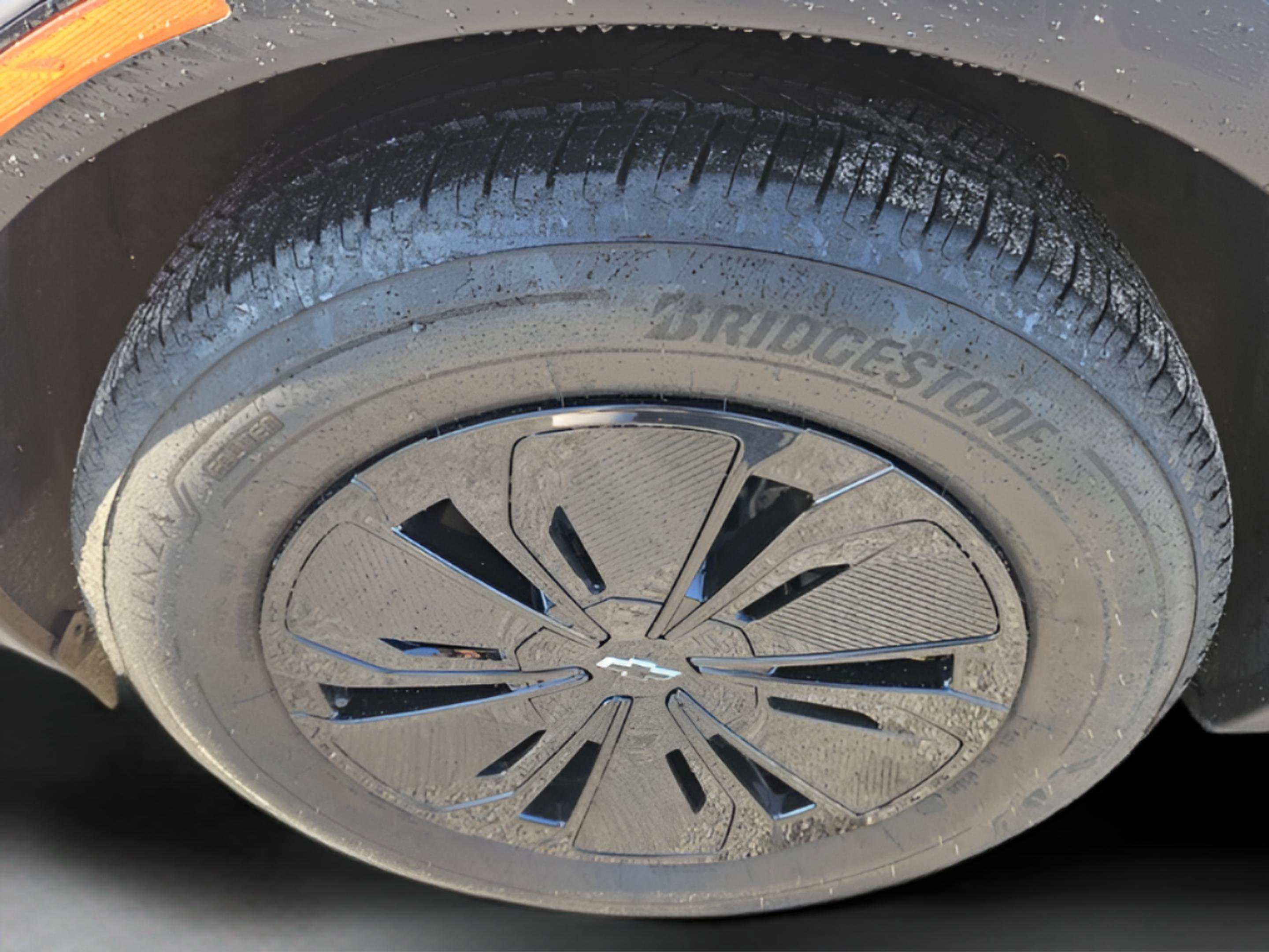 New 2025 Chevrolet Blazer EV LT image 25