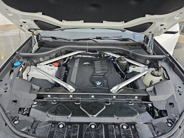Used 2023 BMW X5 xDrive40i w/ Climate Comfort Package image 31