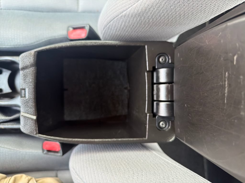 Used 2015 Toyota Corolla L FWD image 17