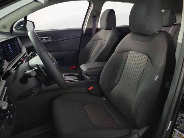 Used 2026 Kia Sportage LX FWD image 14