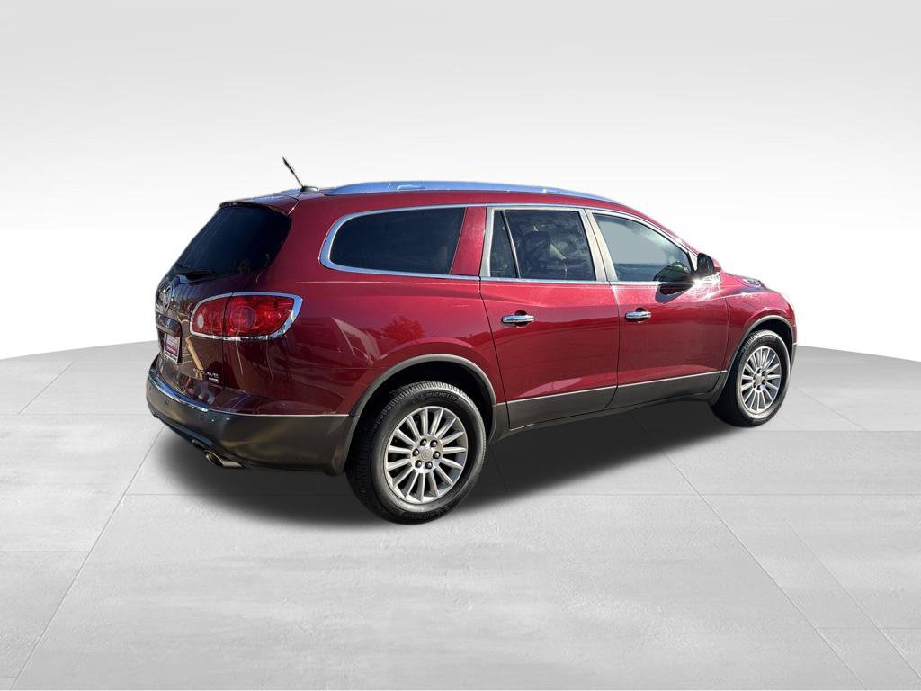 Used 2011 Buick Enclave CXL FWD image 3
