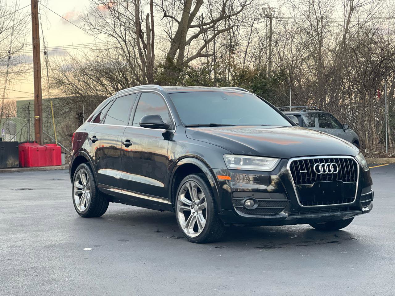 Used 2015 Audi Q3 2.0T Prestige w/ Prestige Package AWD/4WD image 3