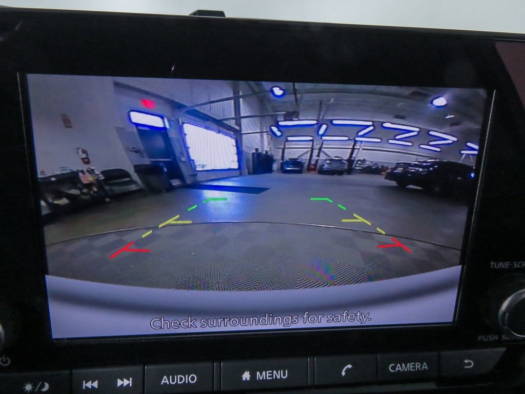 Certified 2025 Nissan Pathfinder SV image 10