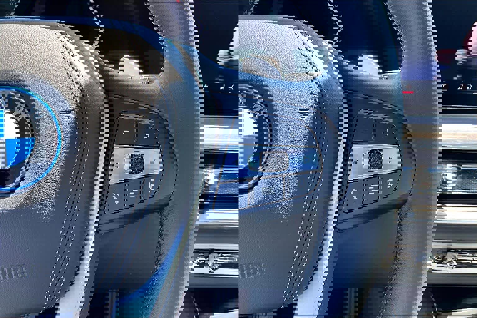 Certified 2026 BMW X5 xDrive50e image 25