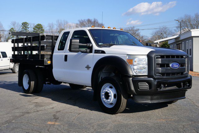 Used 2015 Ford F550 2WD SuperCab Super Duty image 4
