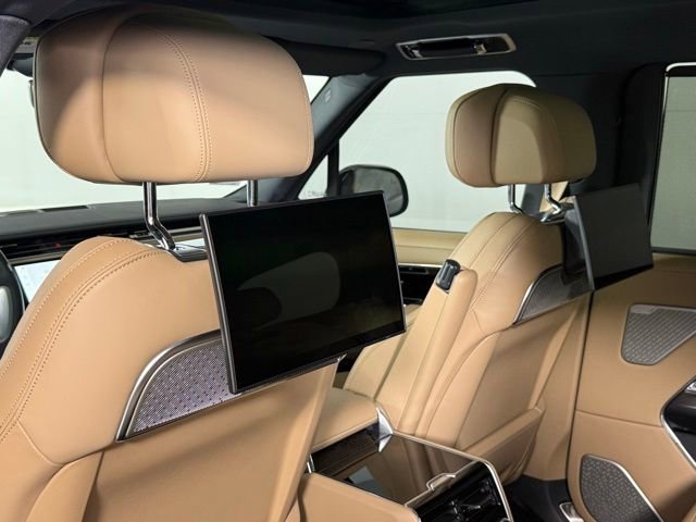 New 2026 Land Rover Range Rover Long Wheelbase Autobiography AWD/4WD image 25