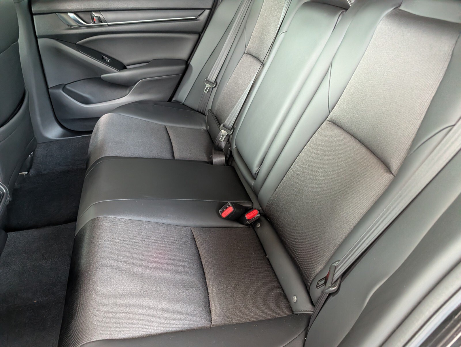 Used 2022 Honda Accord Sport image 11