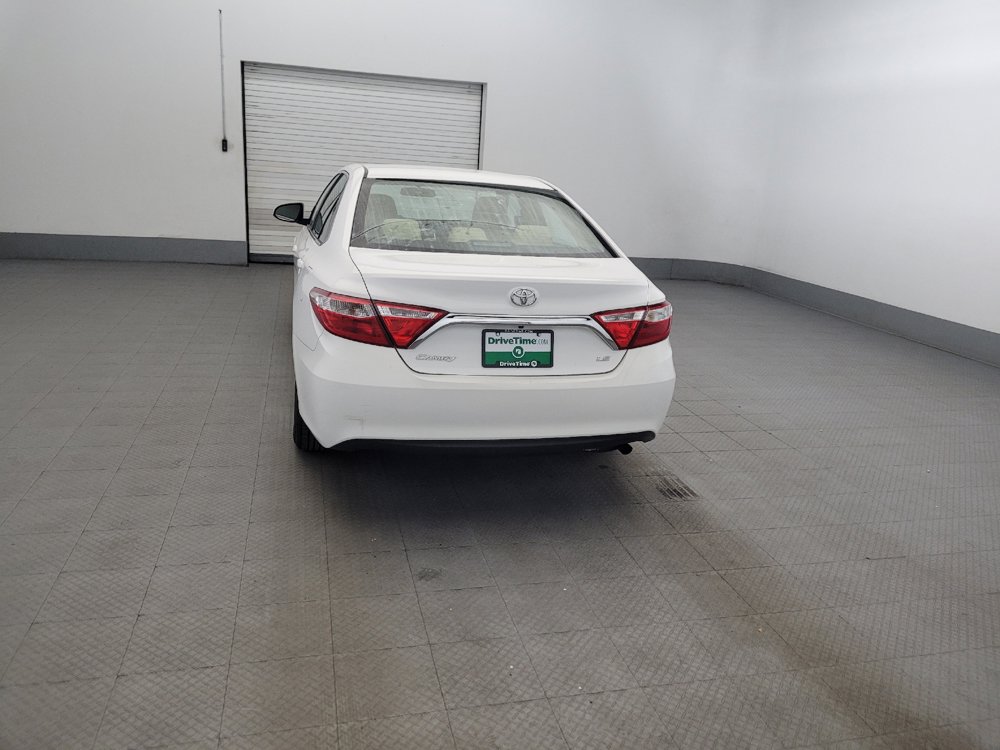 Used 2017 Toyota Camry LE FWD image 6