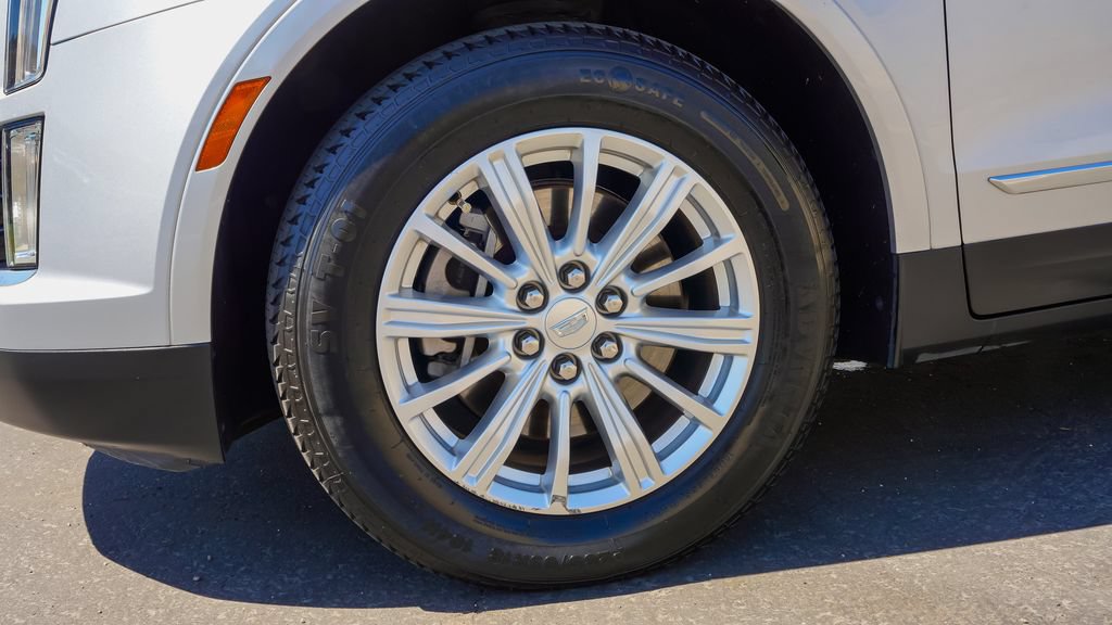 Used 2019 Cadillac XT5 FWD image 7