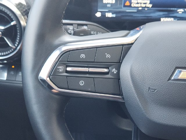 Used 2026 Chevrolet Equinox LT FWD image 28