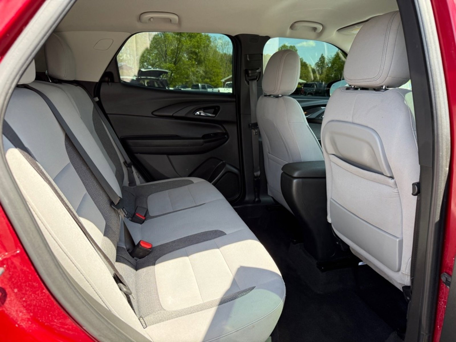 Used 2021 Chevrolet TrailBlazer LS FWD image 24