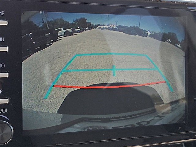 Used 2024 Toyota Sienna LE image 16