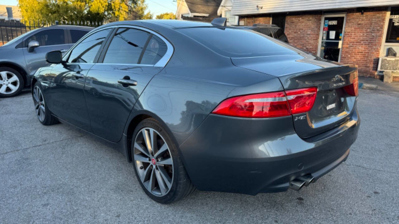 Used 2017 Jaguar XE Prestige image 9