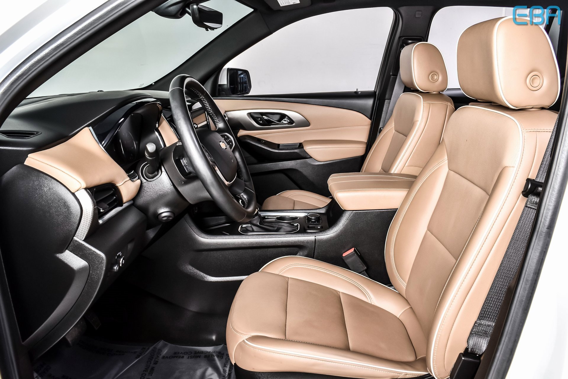 Used 2023 Chevrolet Traverse Premier image 16