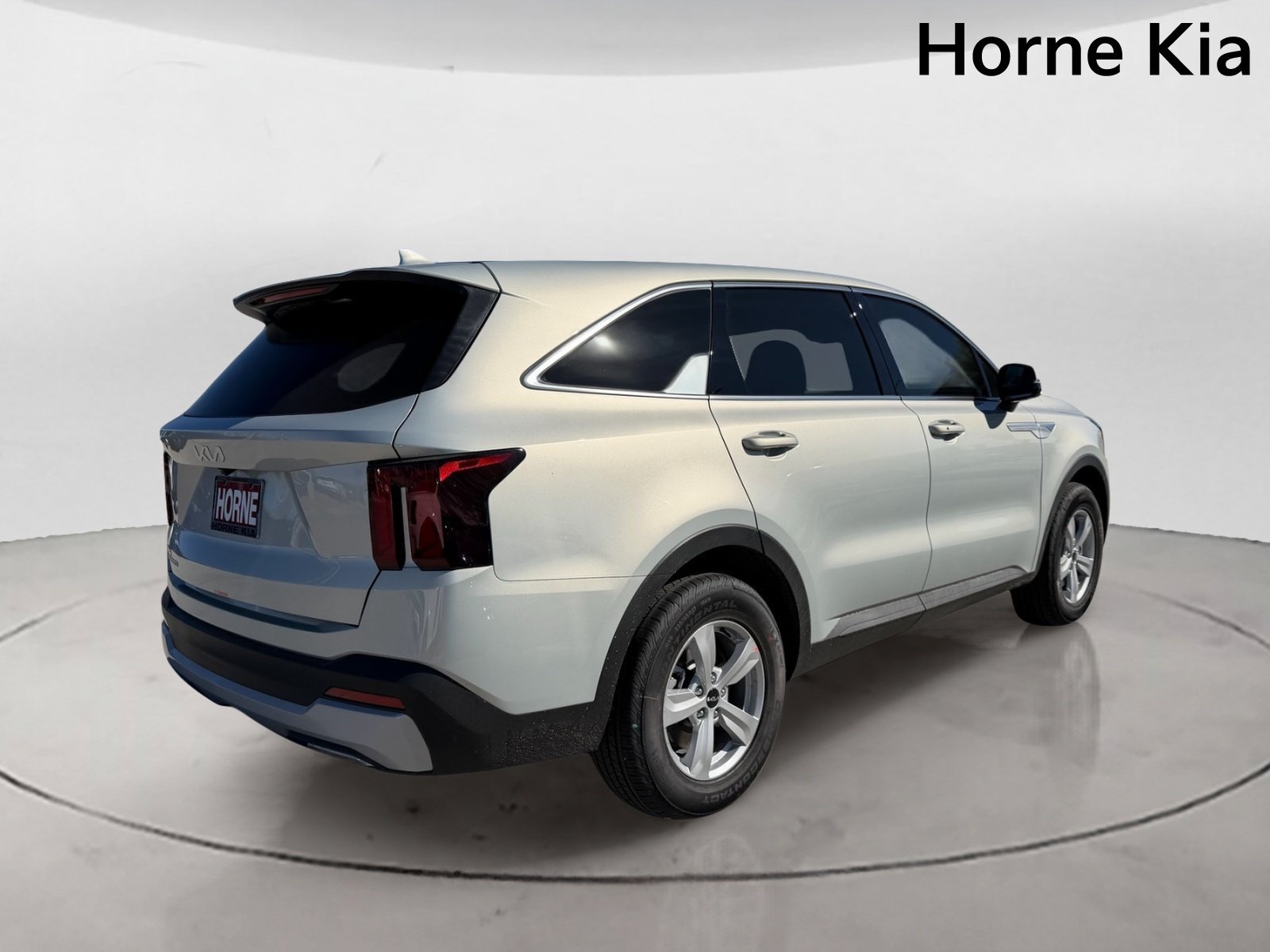 New 2026 Kia Sorento LX FWD image 4