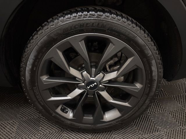 Certified 2022 Kia Sorento X-Line EX image 28