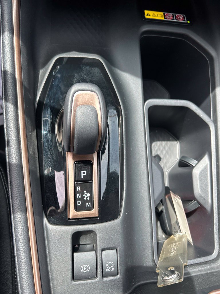 Used 2025 Toyota Grand Highlander AWD Hybrid image 32