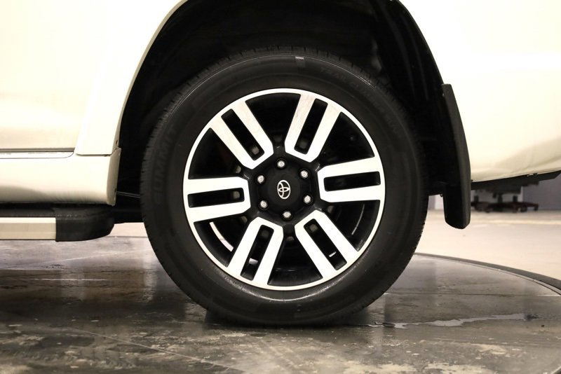 Used 2022 Toyota 4Runner Limited image 38