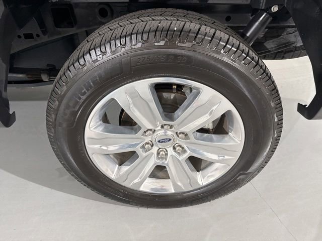 Used 2020 Ford F150 Platinum w/ Equipment Group 701A Luxury AWD/4WD image 8