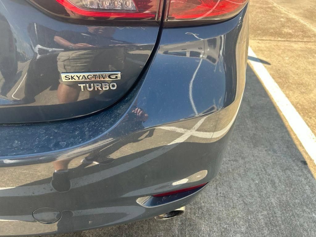 Used 2021 MAZDA MAZDA6 Carbon Edition FWD image 9