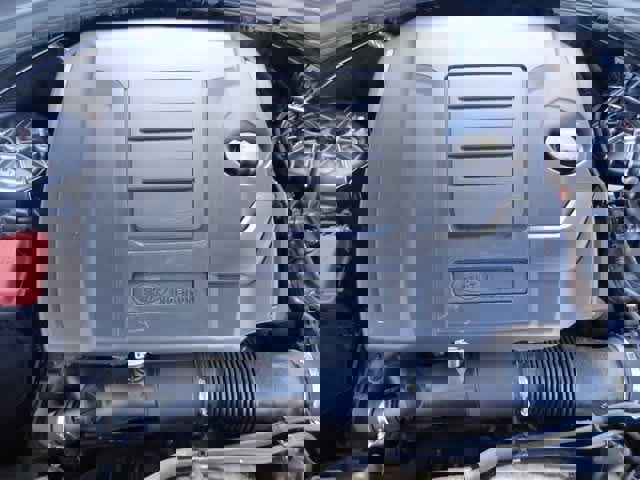 Used 2021 Land Rover Range Rover Velar R-Dynamic S image 43