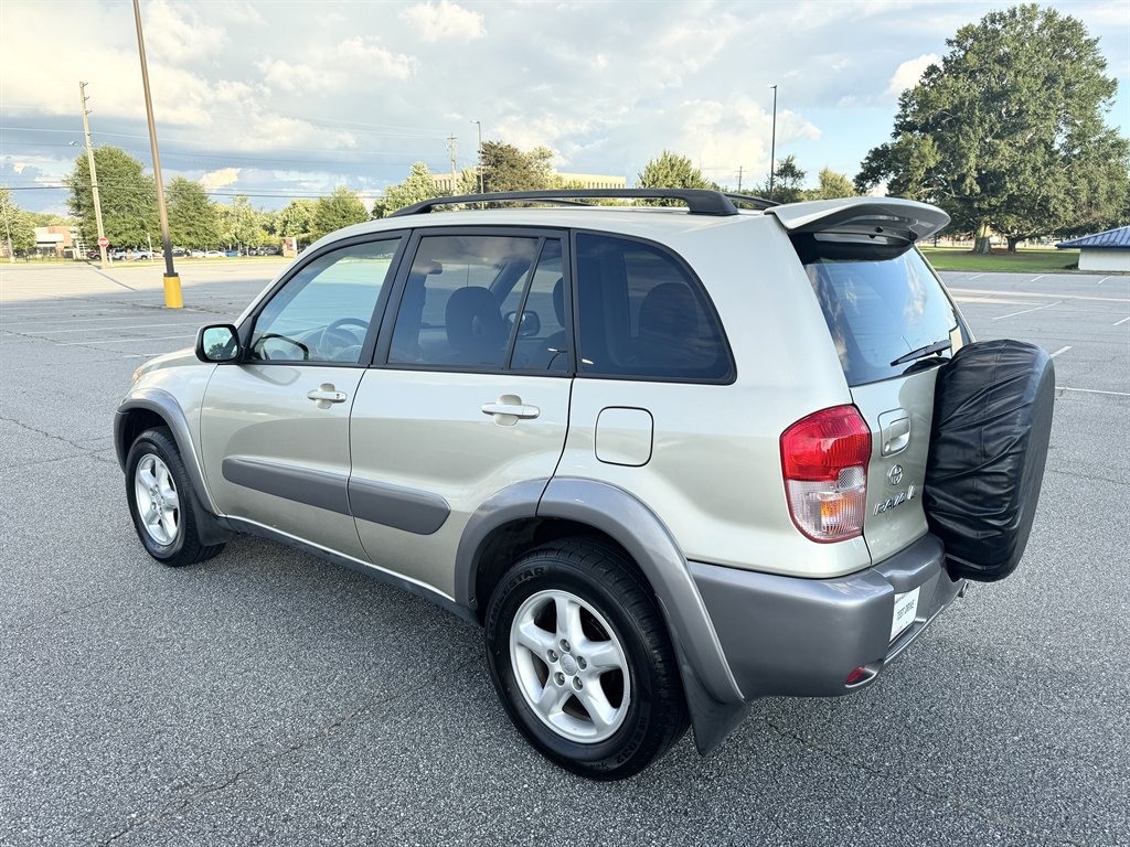 Used 2001 Toyota RAV4 4WD image 19
