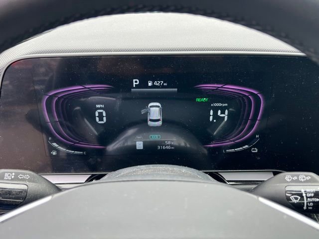 Certified 2023 Kia Niro EX FWD image 16