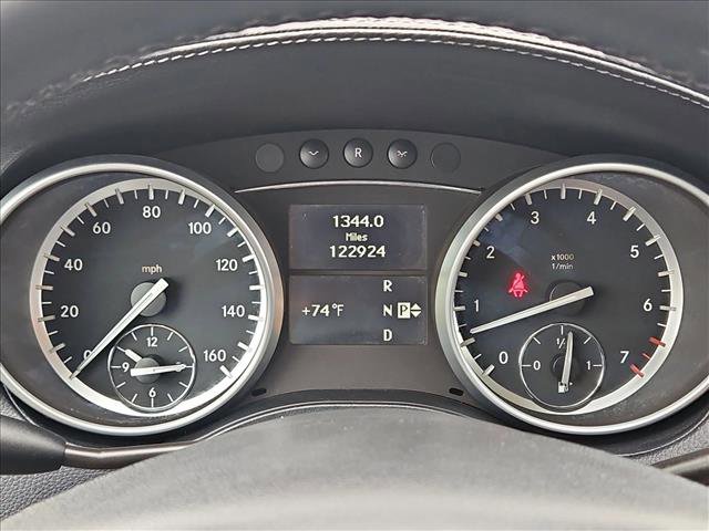 Used 2011 Mercedes-Benz GL 450 4MATIC image 11