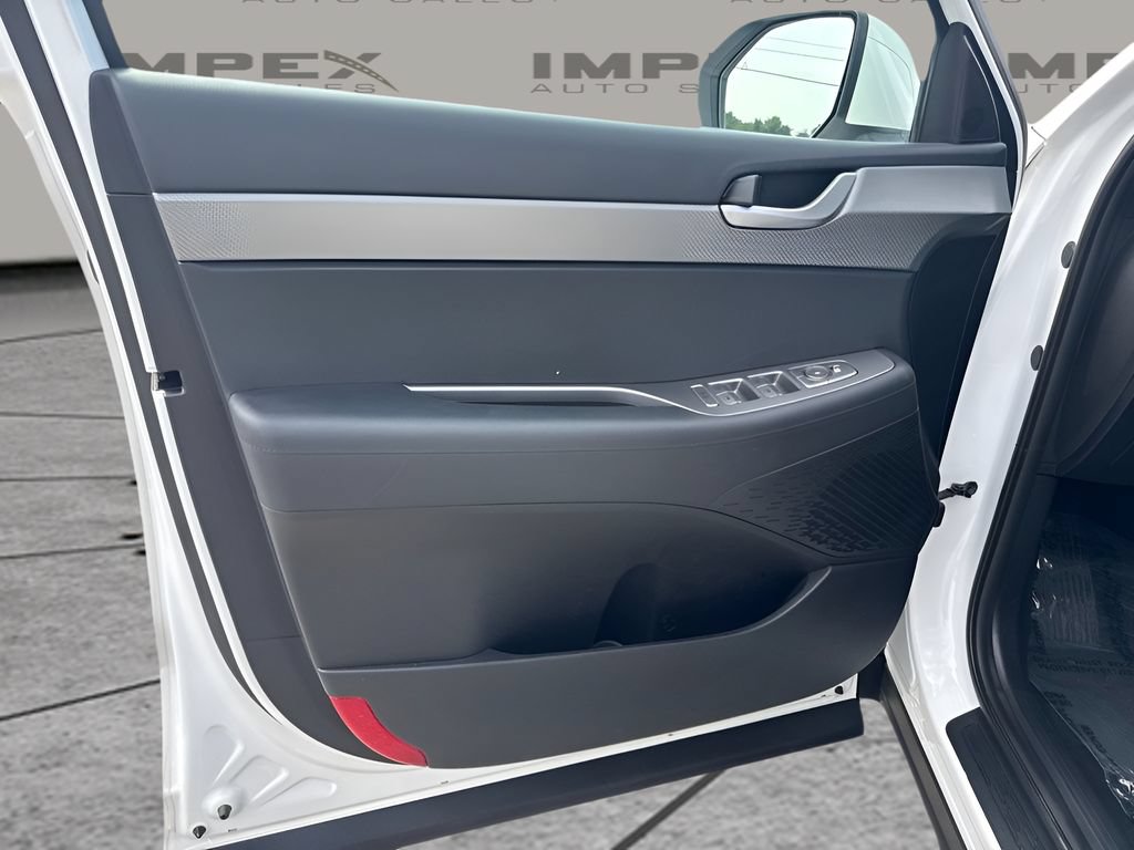Used 2025 Hyundai Palisade SEL FWD image 17