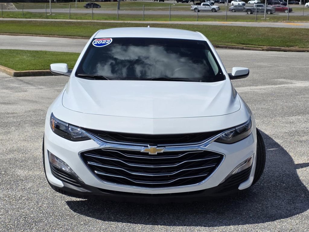 Used 2022 Chevrolet Malibu LT w/ Leather Package image 3