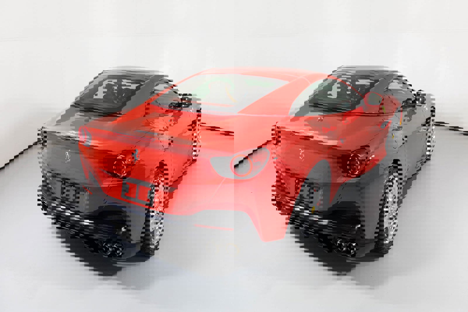 Used 2020 Ferrari Portofino image 16