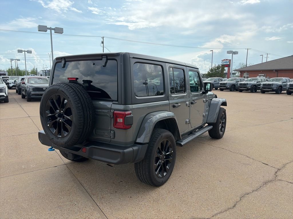 Used 2023 Jeep Wrangler Unlimited Sahara image 4