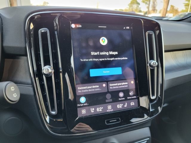 Used 2023 Volvo XC40 Recharge Ultimate image 33