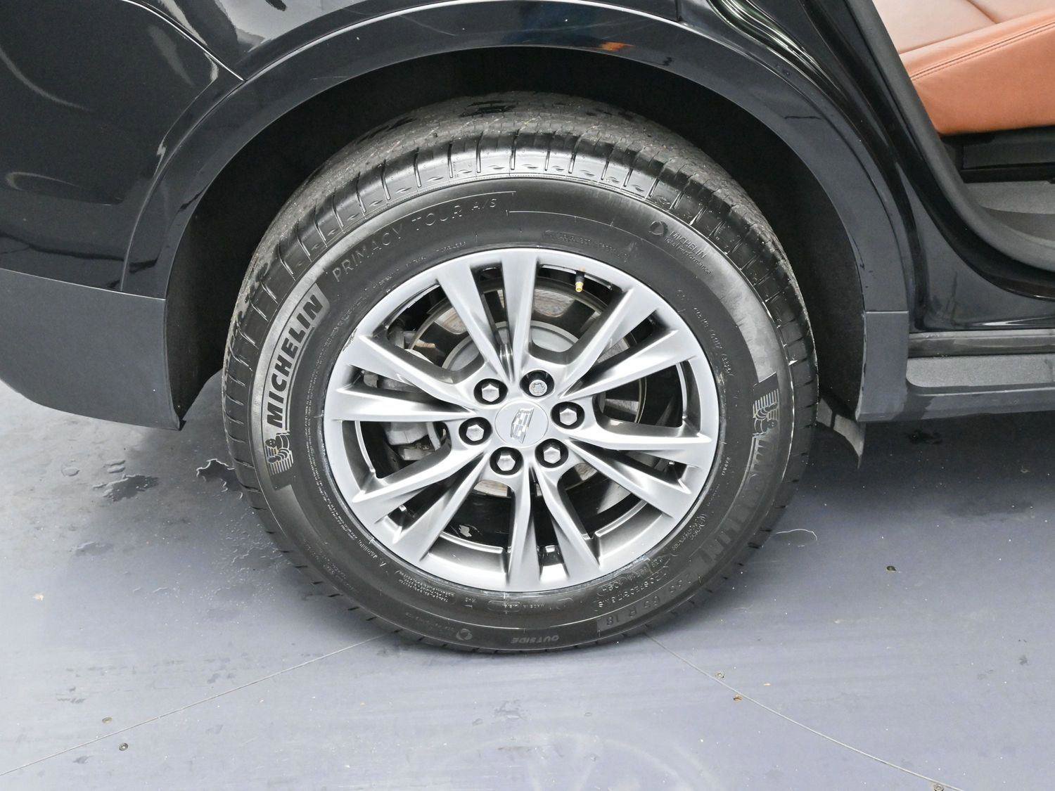 Certified 2023 Cadillac XT5 Premium Luxury image 38