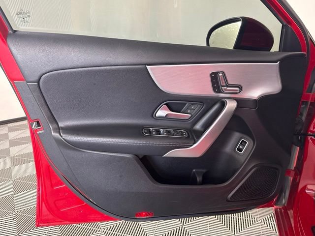 Used 2019 Mercedes-Benz A 220 image 28