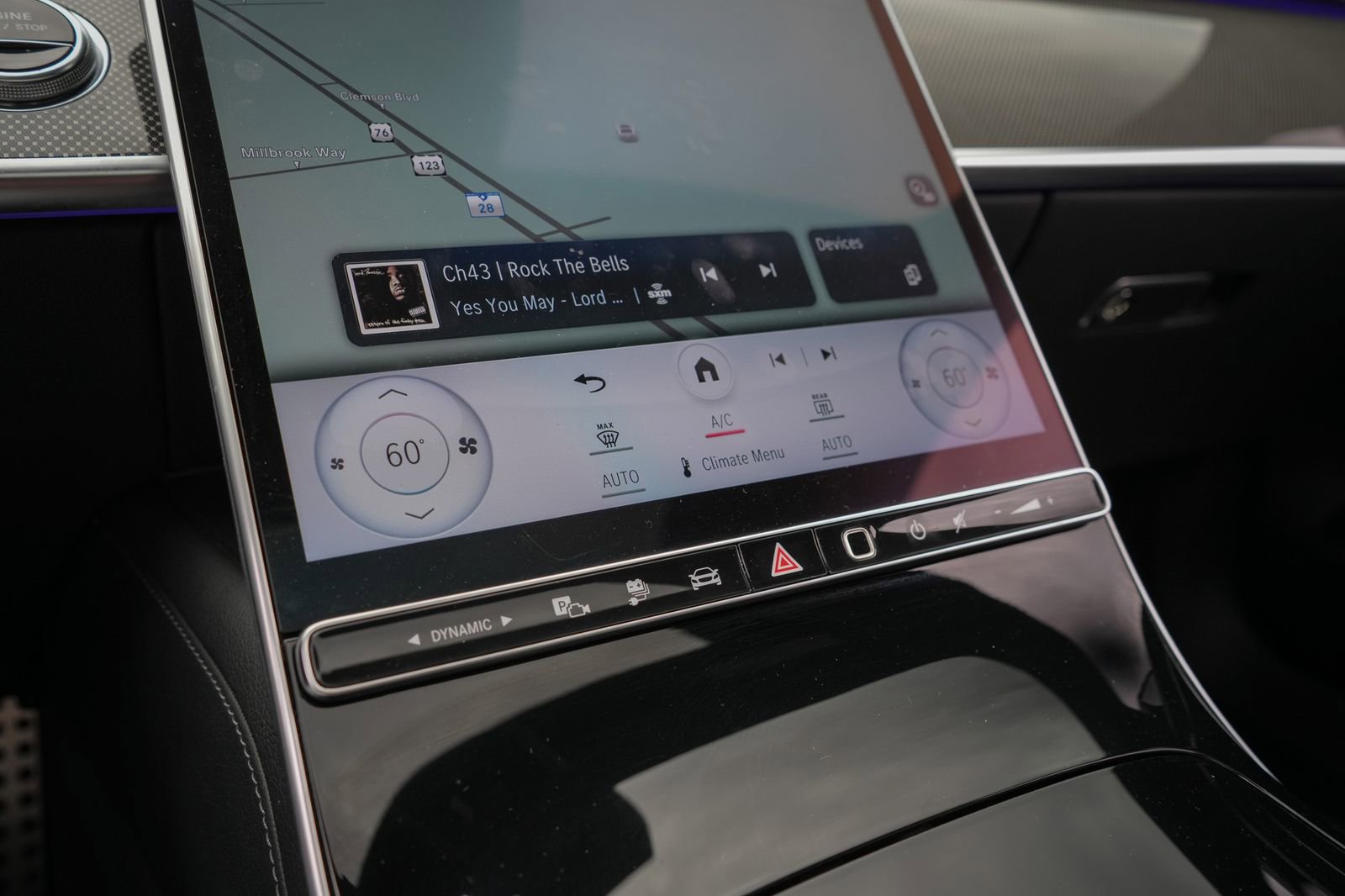 Used 2023 Mercedes-Benz S 580e S 580e w/ AMG Line image 44